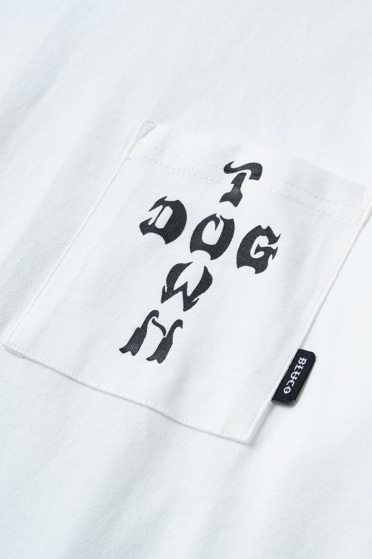 【受注生産】(DOGTOWN×BLUCO) ポケットTシャツ -Logo-
